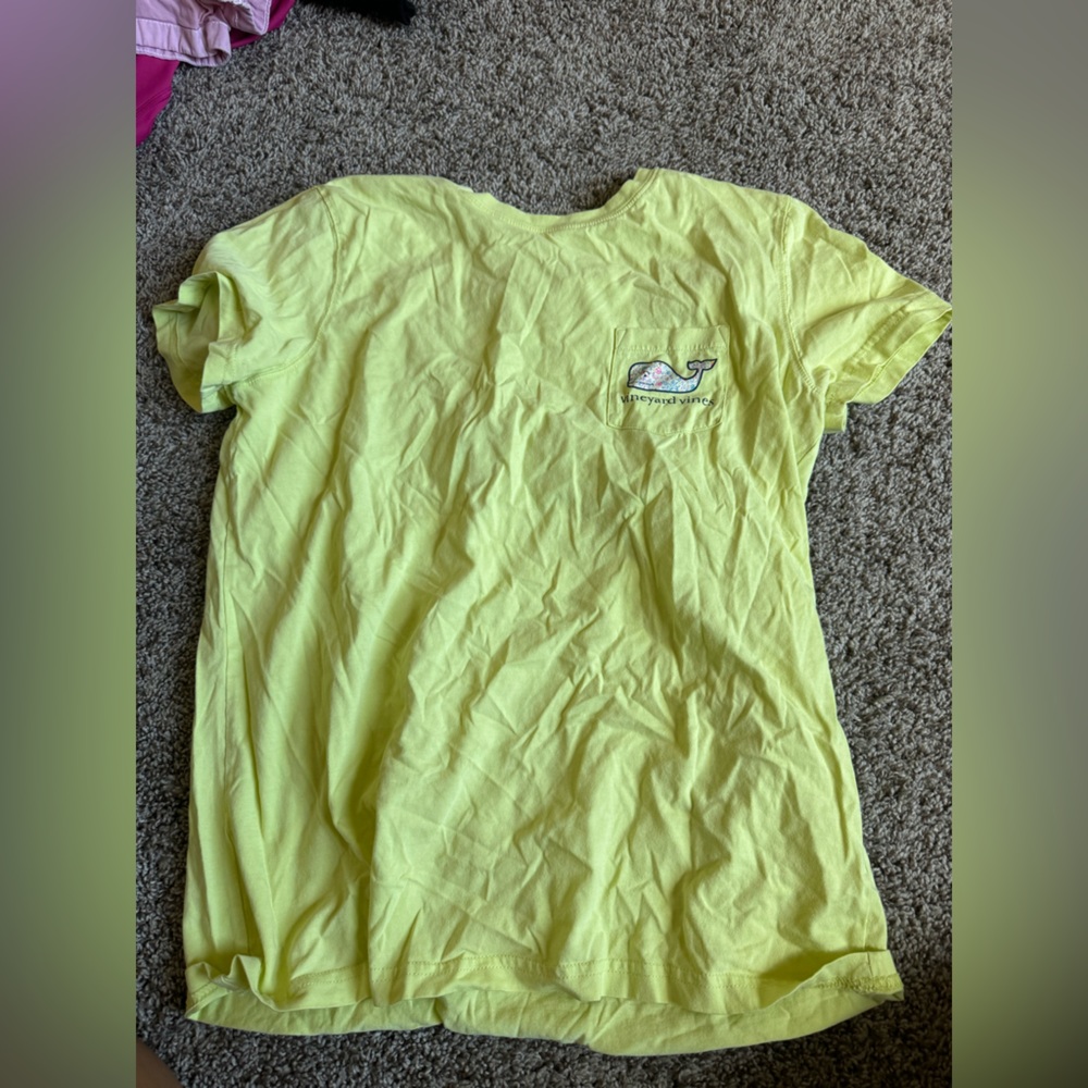 women vineyard vines t shirt